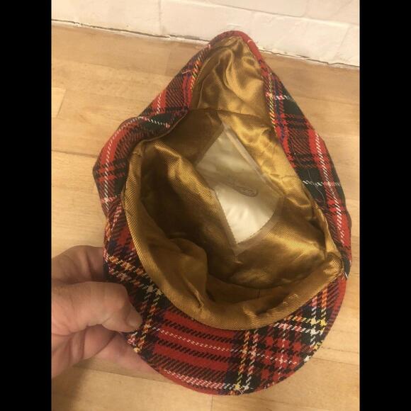 Vintage J.S. Wilson Limited Newsboy Cap Snap Close Red Plaid Breton Hat England - Picture 6 of 6